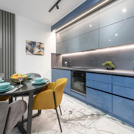 Sunset Premium Ii & Iii Apartment *